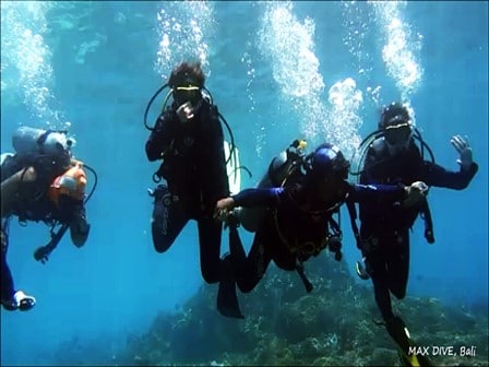 バリ島ヌサペニダ，PEDで体験ダイビング