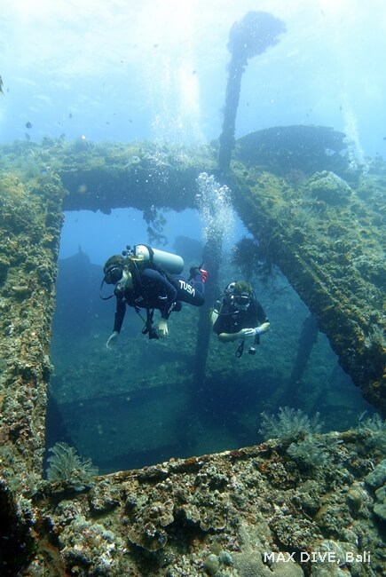 バリ島トランベンの沈船リバティ号、初めてのファンダイビング