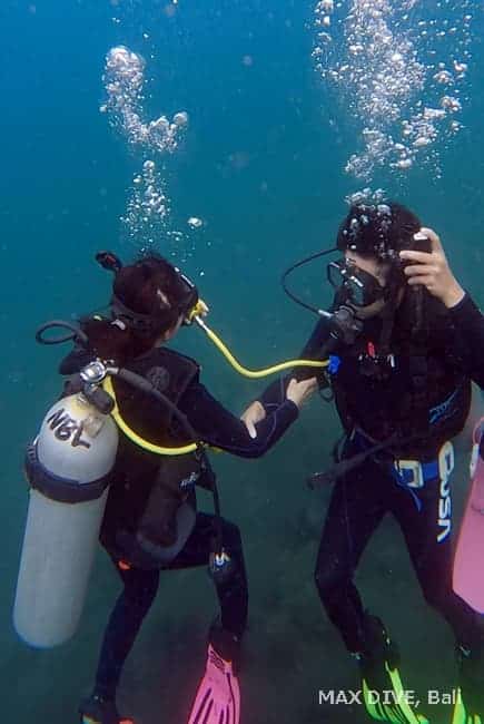 バリ島オープンウォーターダイバーコース、エア切れ