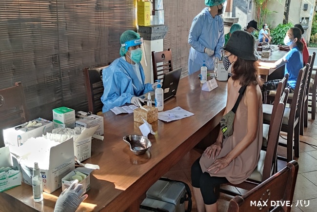 バリ島サヌールでコロナワクチン接種する為に受ける関tな問診