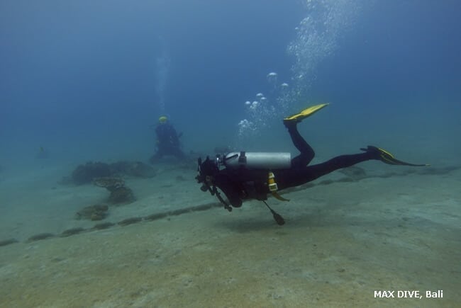 バリ島レスキューダイバーコース,水中で行方不明ダイバーの捜索