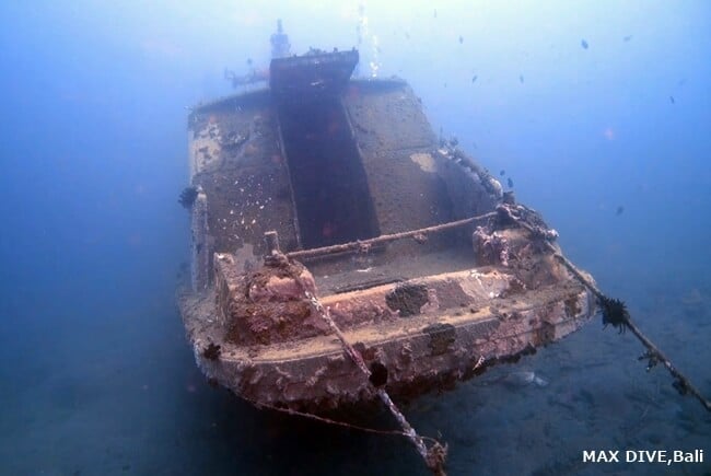 バリ島アメッドの沈没船、marina srikandi
